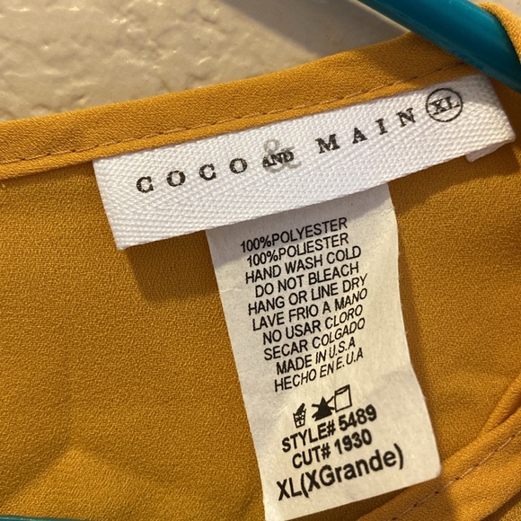 Coco and Main blouse size XL in mustard color 100% polyester in great condition - Picture 2 of 6